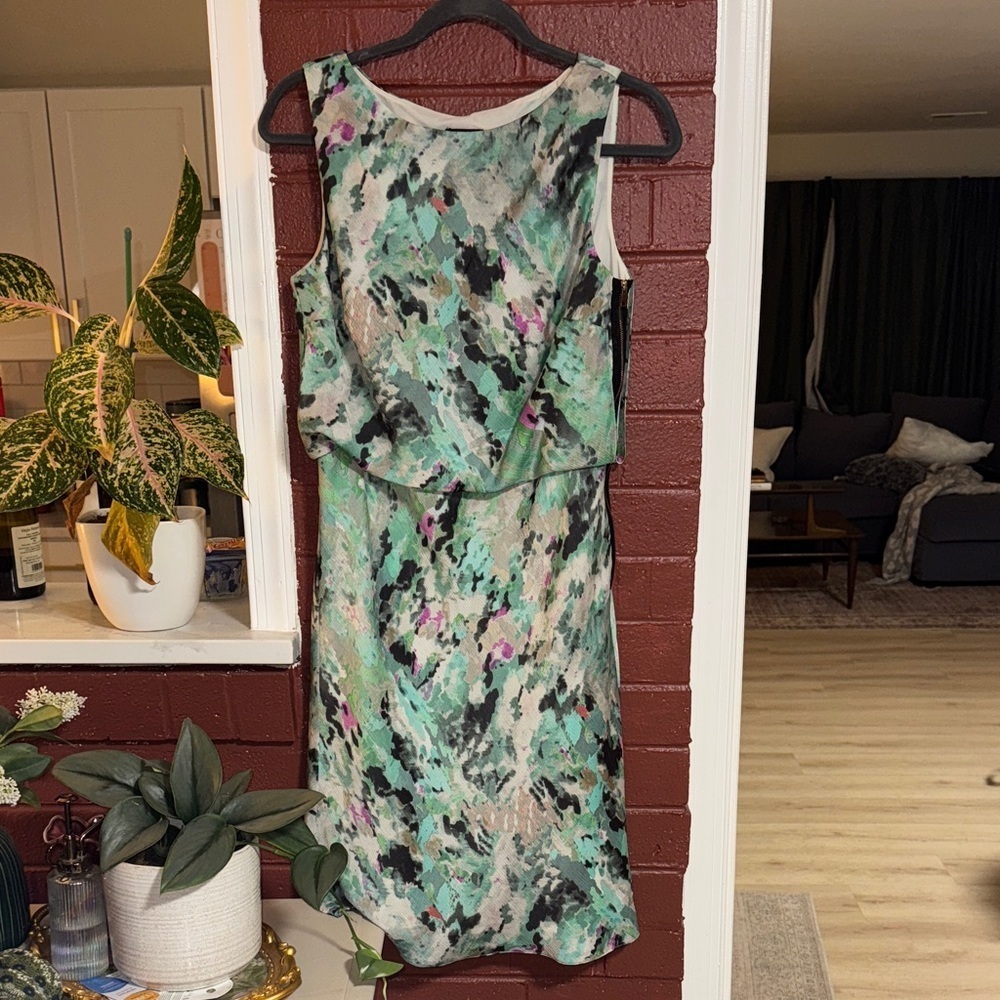 Ann Taylor Sleeveless Green and Black Dress